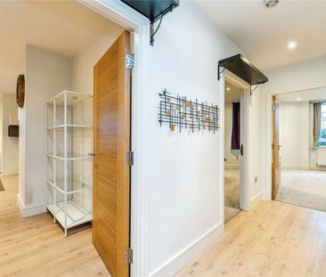 High Street, Bracknell, Berkshire, RG12 - Photo 1