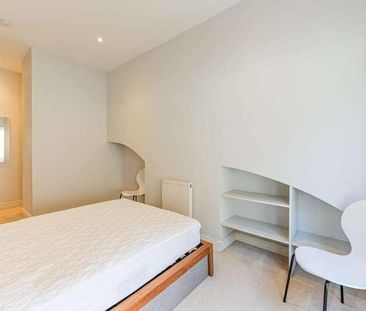 St Georges Drive, Pimlico, SW1V - Photo 3