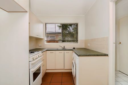 1Bedrooms, 1Bathrooms - Photo 4