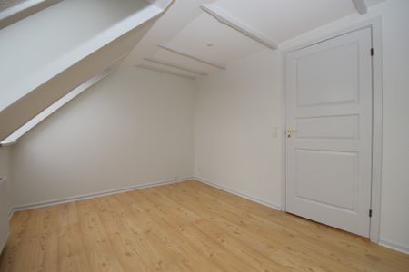 Charmerende taglejlighed med moderne faciliteter i Aalborg - Foto 2