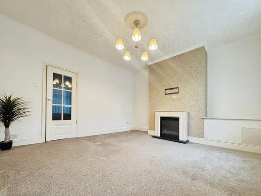 2 bedroom house to rent - Photo 1