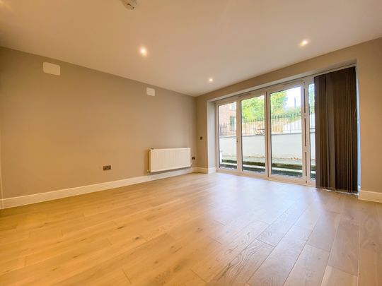 Cabrini House, Honor Oak, SE23, London - Photo 1