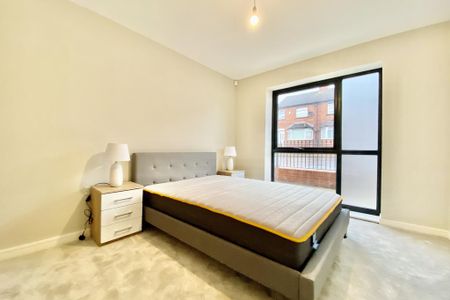 2 bedroom apartment to rent - Photo 3