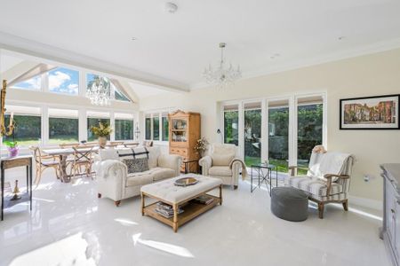 5 bedroom detached house to rent - Photo 5