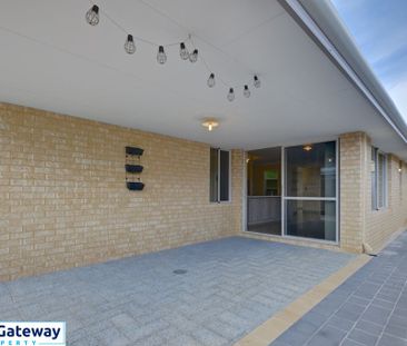 10 Massicot Road, TREEBY WA 6164 - Photo 3