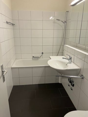 3.5 Zimmer, 70 m², 2. Stock - Photo 2