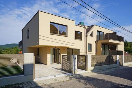 Satzberg: Exklusive Maisonettewohnung mit Stellplatz, kleinem Garten und Traum-Terrasse - ERSTBEZUG - Foto 3