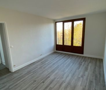 APPARTEMENT T3 A LOUER - CHAMPIGNY SUR MARNE Quatre Cites 2 - 55.16... - Photo 2