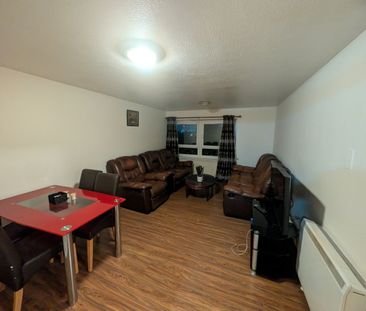 Room in a Shared Flat, Glasgow, G4 - Photo 1