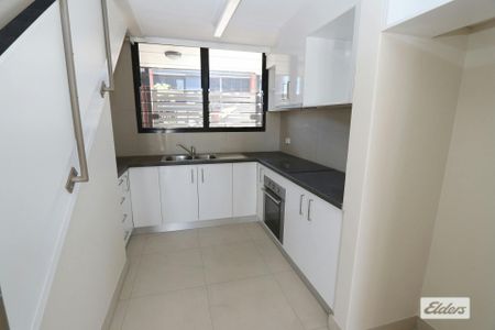 2 Bedroom Unit - Gated Complex - Photo 2