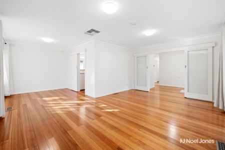 1/15-17 Scott Street, MITCHAM - Photo 2