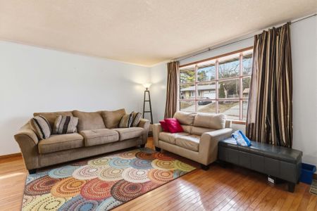 For Lease - 156 Paperbirch Crescent, London North, Ontario - Photo 2