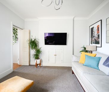 Livingstone Mansions, W14, London - Photo 1