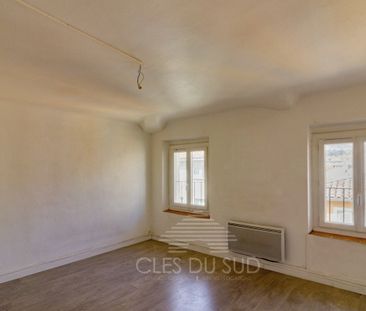 Location Appartement Studio La Valette Centre Dernier Etage - Photo 2