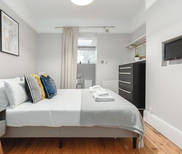 2 Bed Flat, Shakespeare Road, W3 - Photo 5