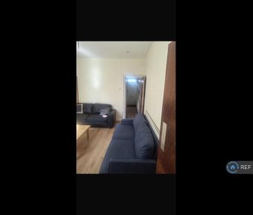 4 bedroom terraced house to rent - Photo 1