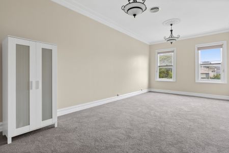 203 Ross Street, Port Melbourne VIC 3207 - House For Rent | Domain - Photo 3