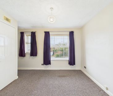 2 bedroom House to rent - Photo 4