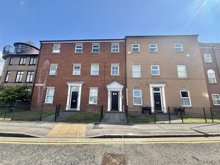 2 bedroom flat to rent - Photo 5