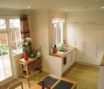 Room in a Shared House, Kingsway, SW14 - Photo 6
