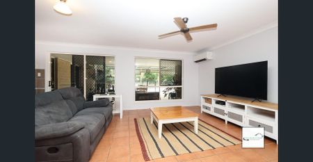 Inviting pool for summer, 5 bedrooms, sheds & land + Horse friendly - Photo 2