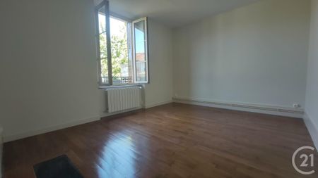 Location Maison 3 pièces 90m² VARENNES VAUZELLES 58640 - Photo 2