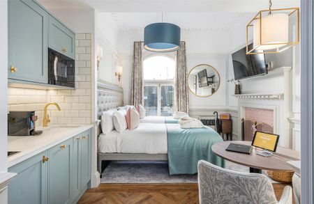 1 bedroom serviced apartment to rent - Photo 5