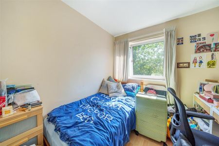 4 bedroom flat to rent - Photo 3