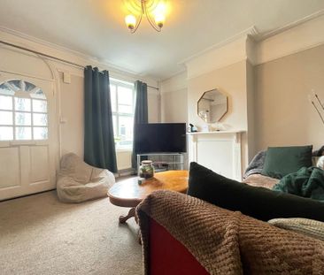 2 bedroom house to rent - Photo 1