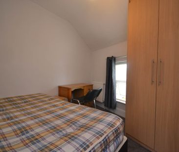 Price £575 pcm - Available Now - Unfurnished - Photo 1