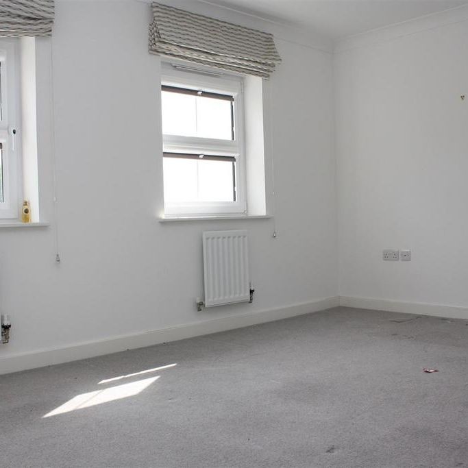 4 bedroom house to rent - Photo 1