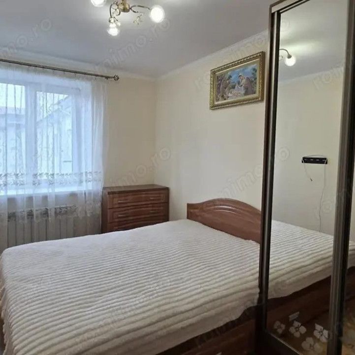 Garsoniera in zona Piata Romana - Fotografie 1