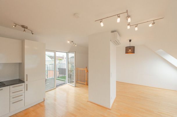 ++NEU++ Günstige 3-Zimmer DG-Maisonette in TOP-Lage! - Photo 1