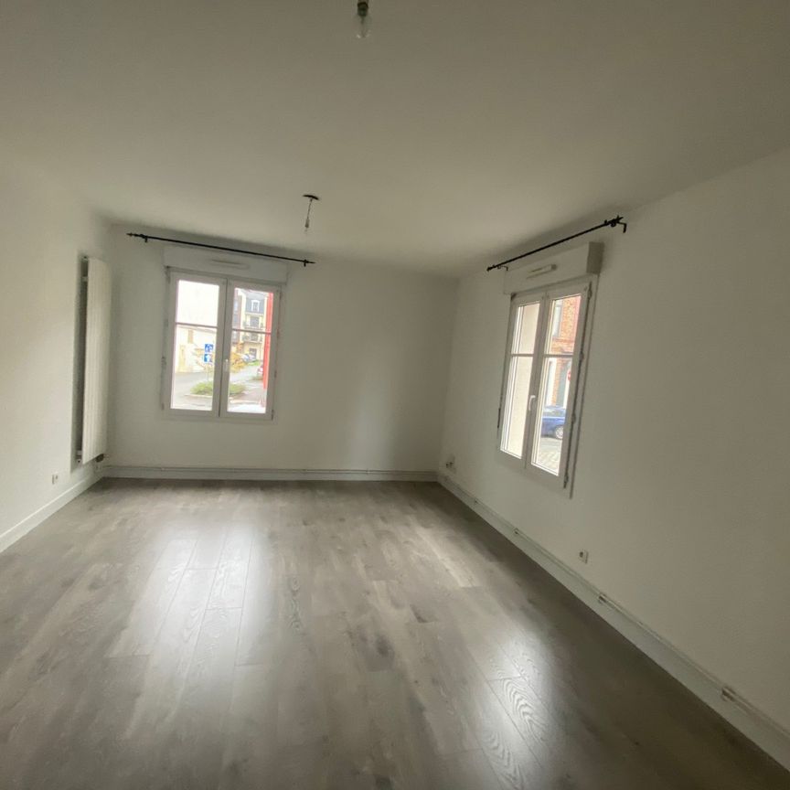 Location Appartement 2 pièces 49m² MARCQ EN BAROEUL 59700 - Photo 1
