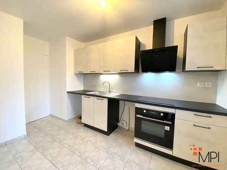 Location Appartement 3 pièces 60m² - Photo 4