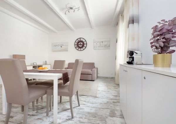 Via Innocenzo XI, Rome, Lazio 00165