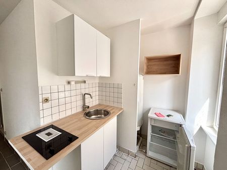 Location Appartement 1 pièce 20m² - Photo 4