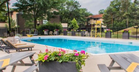 Navaho Townhomes & Garden Homes - Photo 3