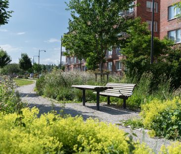 Karlsdalsallén, Örebro - Photo 1