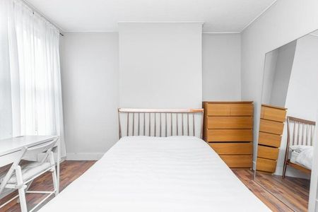 3 bedroom maisonette to rent - Photo 4