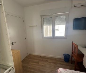 malaga, Andalusia 29006 - Photo 3