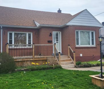 For Lease - 240 Wallace Avenue Unit# Main Floor, Welland, Ontario - Photo 1