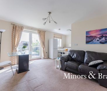 2 bedroom flat to rent - Photo 5