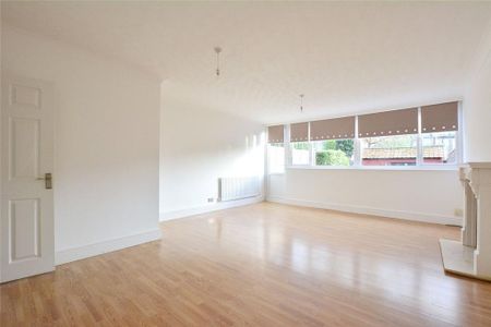 4 bedroom terraced house to rent - Photo 2
