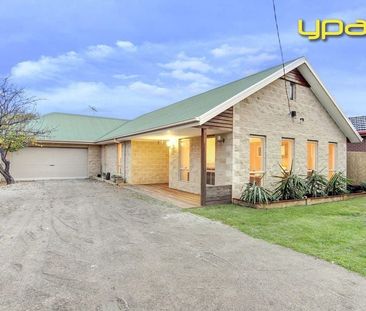 GREAT LOCATION! - Photo 2