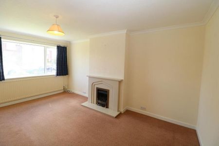 2 bedroom maisonette to rent - Photo 3
