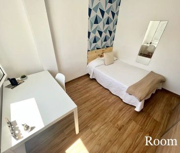 Barriada La Palmilla, Sevilla, Andalusia 41009 - Photo 6