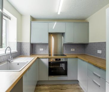 2 bedroom terraced house to rent - Photo 5