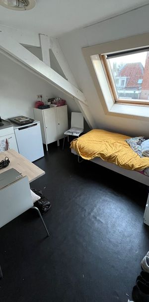 Te huur leuke studentenkamer met kitchenette in Utrecht Oost - Photo 1