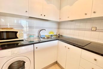 1 BEDROOM APARTMENT ON THE BEACH FRONT - MIL PALMERAS